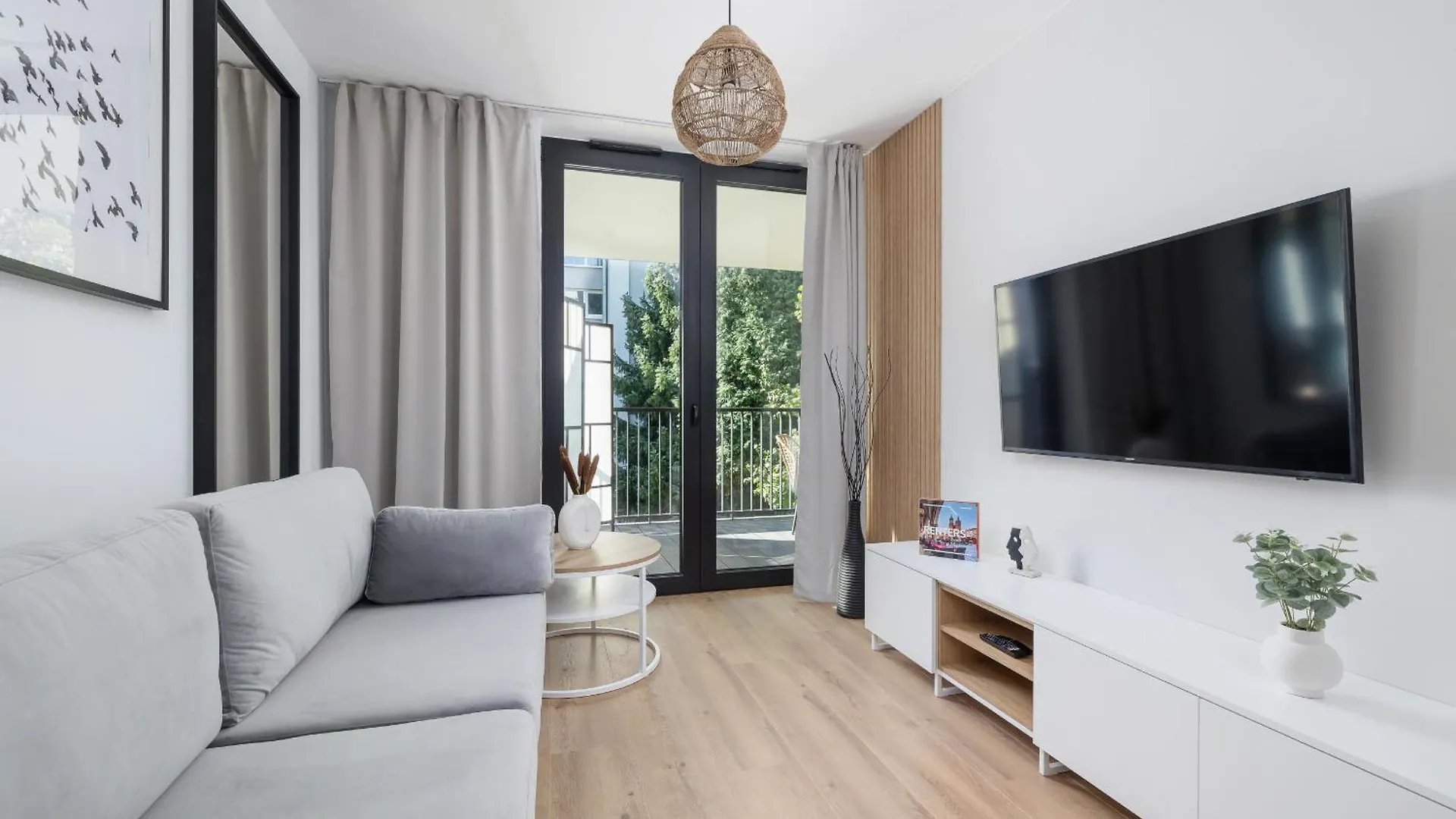 Kosciuszki 39 Apartment In Cracow With Gym By Renters Prestige Cracóvia