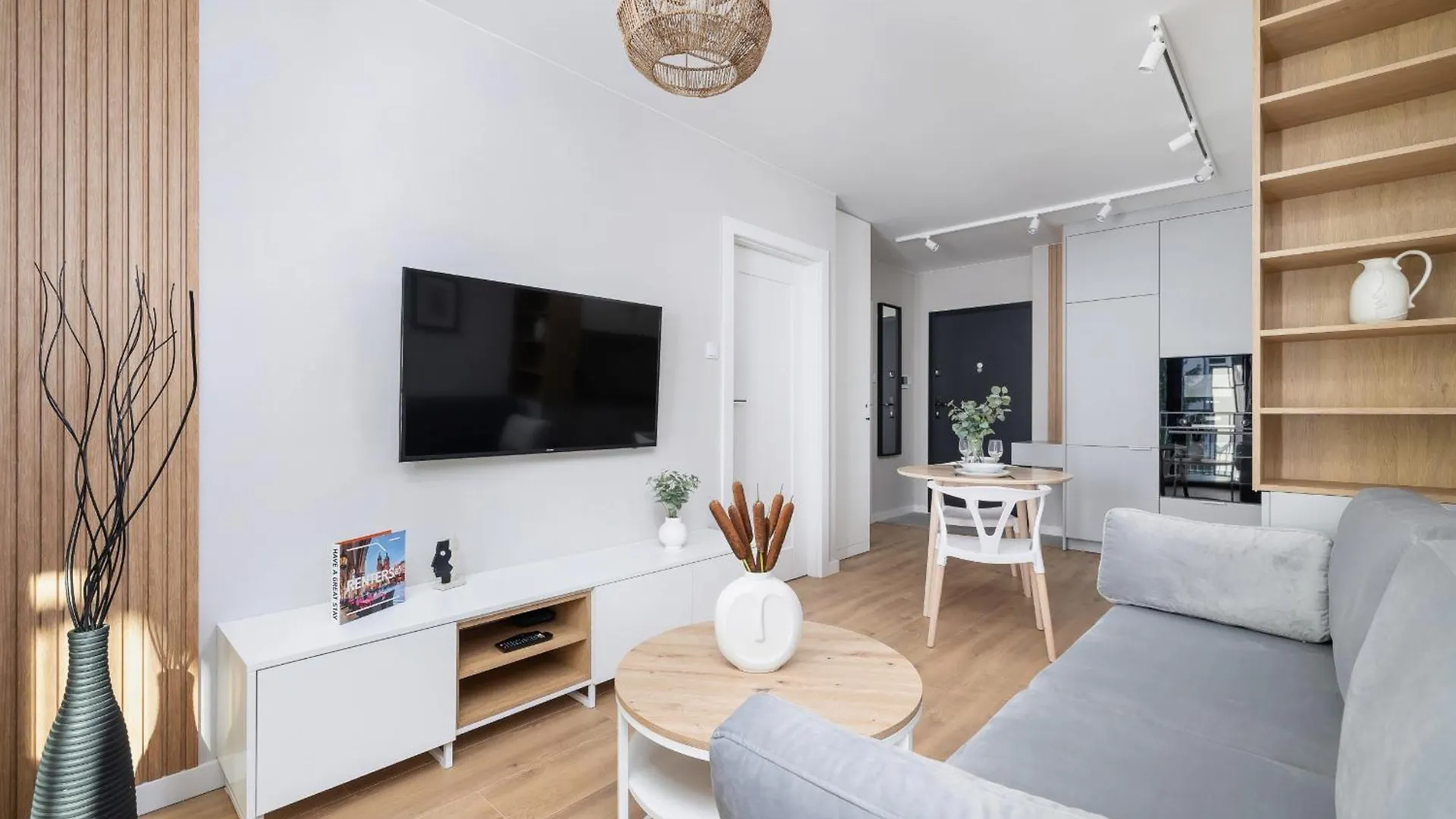 Kosciuszki 39 Apartment In Cracow With Gym By Renters Prestige Cracóvia 0*,